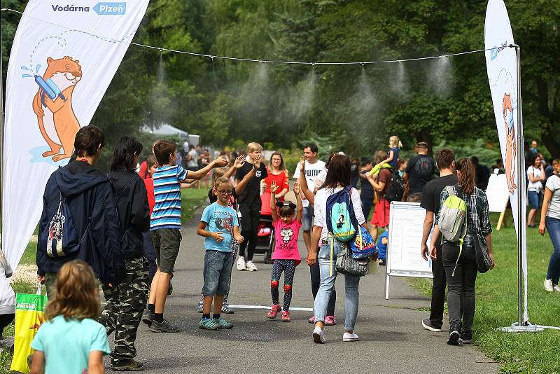 Letní festival sportu Sportmánie Plzeň 2019 - v areálu za OC Plaza si mohou malí i velcí vyzkoušet zdarma nejrůznější druhy sportovních aktivit.