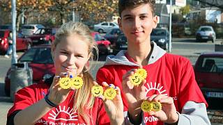 Plzeňští studenti vyrábějí sluníčka už téměř dvacet let - Plzeňský deník