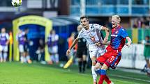 Hradec Králové - Viktoria Plzeň (červenomodrá) 1:2.