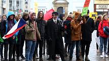 Studenti protestem upozornili na současnou klimatickou krizi.