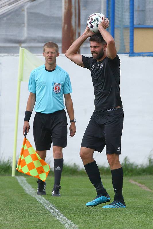 27. kolo FORTUNA divize A: SENCO vs. Mariánské Lázně 4:0.