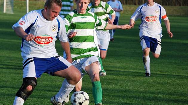 I. B třída: Březnice - Kostelec (1:0).