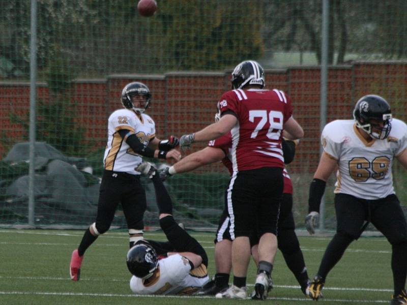 Česká liga amerického fotbalu: Bobcats - Stallions.