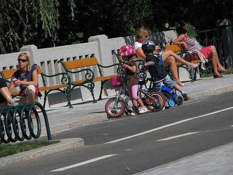 Přípravy na slavnostní otevření klidové zóny Hořejší Obora v Příbrami