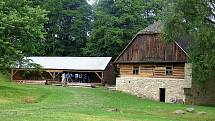 Vysokochlumecký skanzen v sobotu oživila řemesla i folklór z Domažlicka.