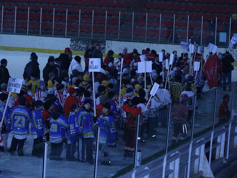 Hokejový turnaj žáků O hornický kahan 2010.