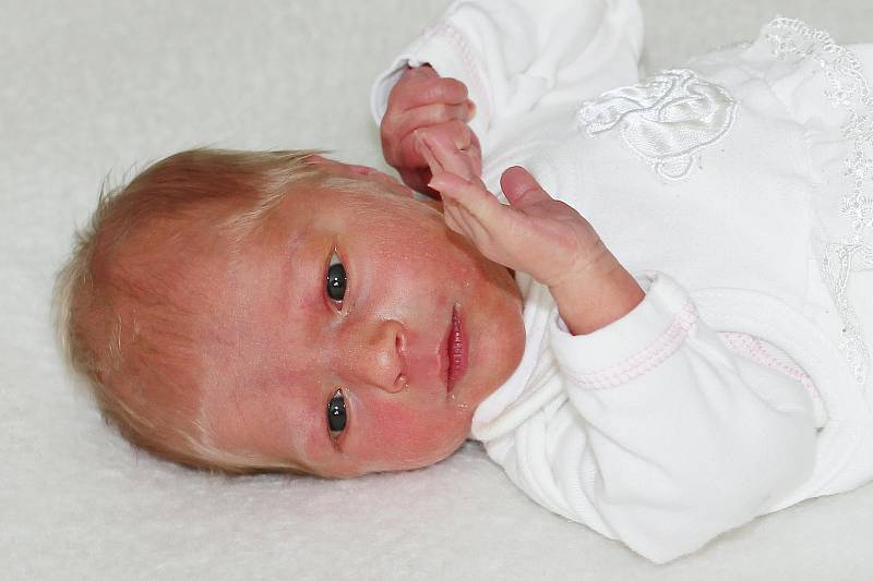 Amalia Pravdová se narodila 14. října 2021 v Příbrami. Vážila 2270g a měřila 44cm. Doma v Příbrami ji přivítali maminka Jana, tatínek Milan a dvouletý Matyášek.