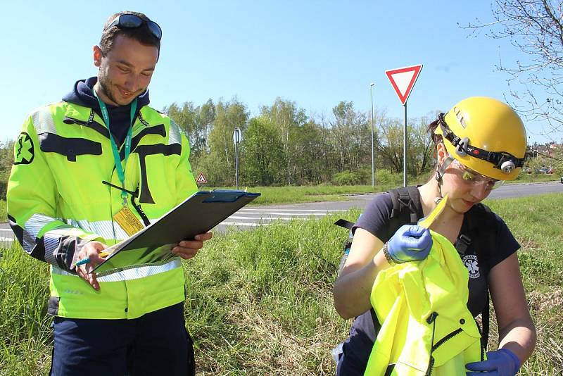 V Mníšku pod Brdy se konala část osmého ročníku soutěže záchranářů a zdravotníků SOS 2016 EXTREME.