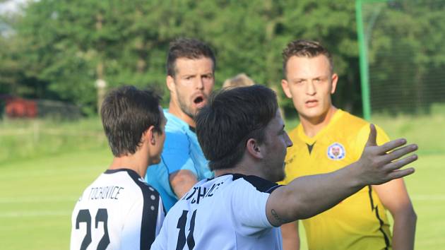 V utkání Tochovice - Benátky šlo o domácím o hodně, důležitý zápas ale zvládli (4:1).