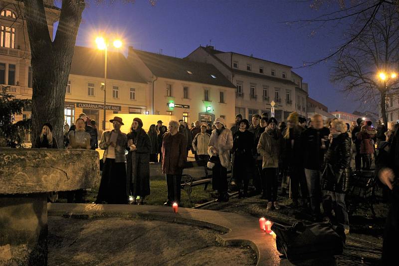 Sedlčanské muzeum spolupořádalo akci Oslavy 100 let vzniku Československé republiky v Sedlčanech.