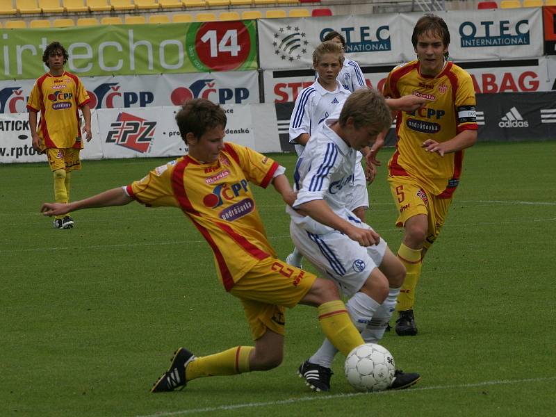 Mezinárodní utkání žáků U15: Marila Příbram - Schalke (1:5).