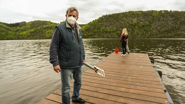 Luboš Mandík, vedoucí oddělení hygieny obecné a komunální příbramského územního pracoviště Krajské hygienické stanice Středočeského kraje.