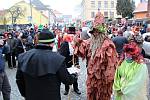 Průvod maškar přivítal v sobotu dopoledne areál Ševčinského dolu na Březových Horách.