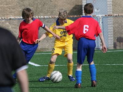 Meziokresní soutěž žákovských výběrů U13: OFS Benešov (žlutí) - OFS Příbram 1:1