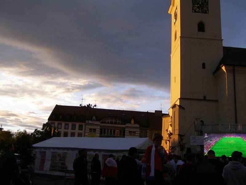 Sledování EURO 2012 na příbramském náměstí.