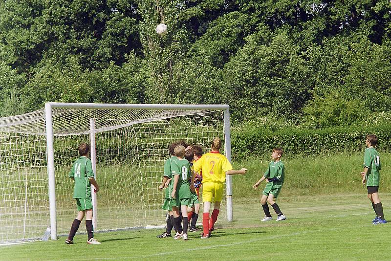 OP žáků, baráž - 2. zápas: Březnice (žlutí) - Borotice (2:0).