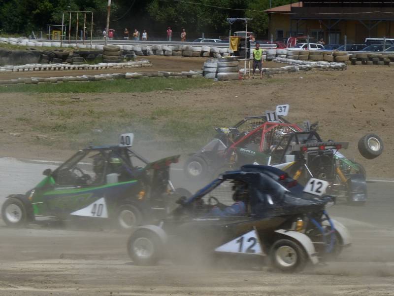 Rallycross v Sedlčanské kotlině o víkendu 20. a 21. července 2013.