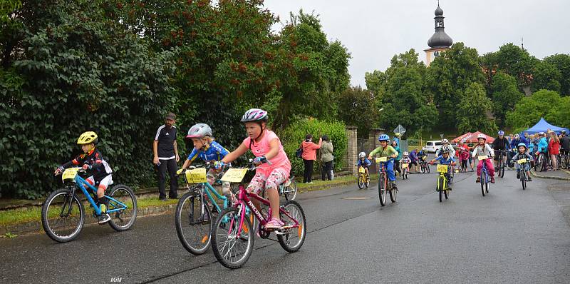 Cyklistickým svátkem byl v neděli 16. června závod „Giro Pičín MTB maratón 2019 Author Sedláček