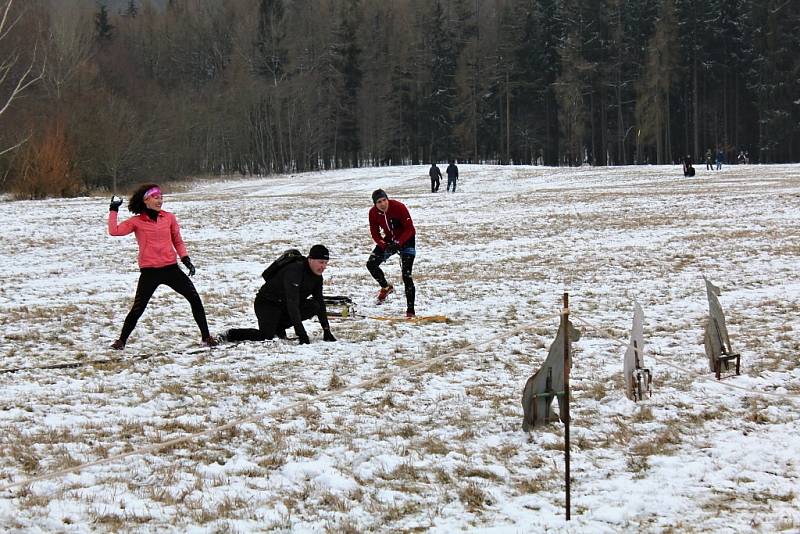 Necelé tři desítky posádek se v sobotu odpoledne postavily na start 38. ročníku populárního Zlatého nugetu Bečánova. Nejrychlejší posádka zvládla zhruba sedmikilometrovou trasu za necelou hodinu.