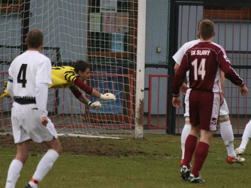 I. A třída: Sp. Příbram - Slaný (3:2).