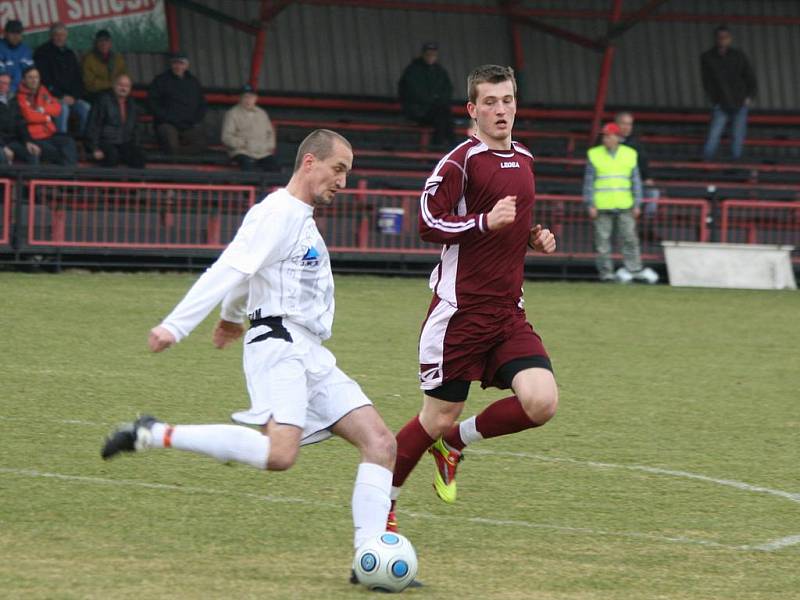 I. A třída: Sp. Příbram - Slaný (3:2).