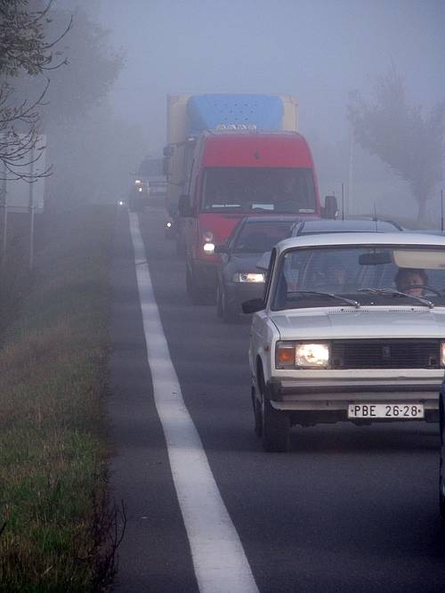 Kvůli nehodě na strakonické se tvořily v obou směrech několikakilometrové kolony