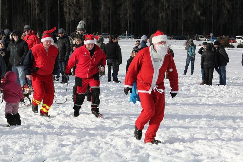 Celkem 34 posádek vyrazilo na trasu 39. ročníku Zlatého nugetu Bečánova.