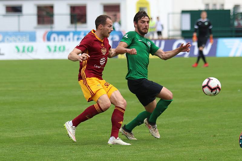 1. FK Příbram - Dukla Praha 3:2.