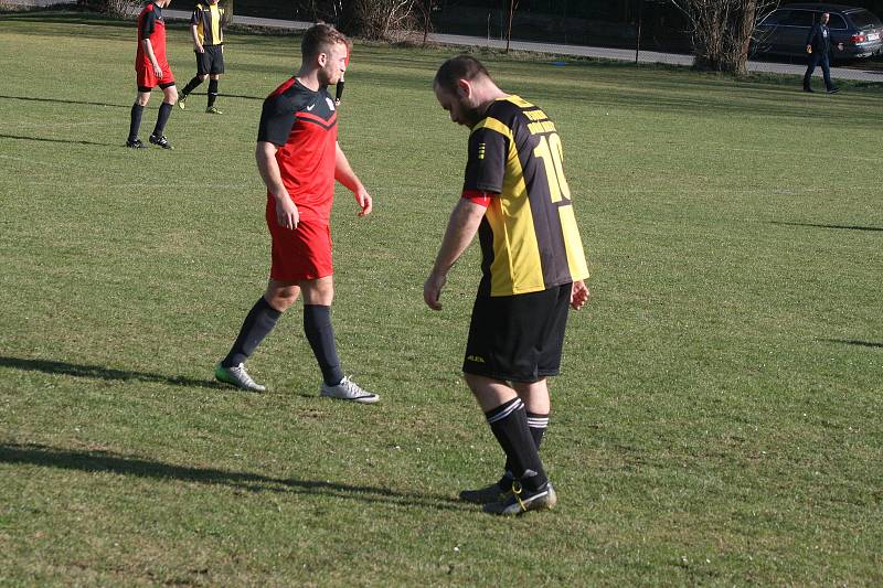 Zápas III. třídy skupiny A  Dolní Hbity - Stará Huť 1:2 po penaltovém rozstřelu.