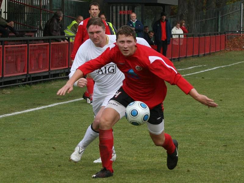 I. A třída: Sp. Příbram - Lhota (1:2).