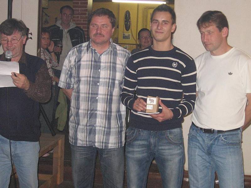 Vyhlášení nejlepšího fotbalisty Milína za rok 2009.