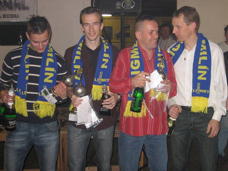 Vyhlášení nejlepšího fotbalisty Milína za rok 2009.