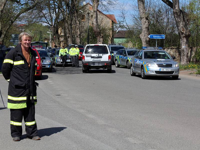 Návštěva prezidenta Miloše Zemana v Jincích. Setkání s veřejností na náměstí.