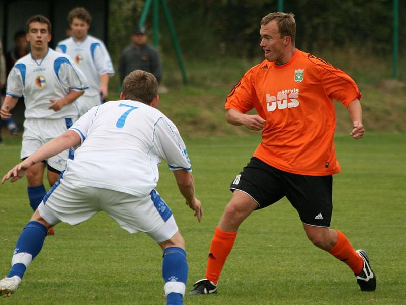 I. B třída: Podlesí - Hořovicko B (1:1).