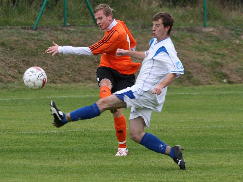 I. B třída: Podlesí - Hořovicko B (1:1).