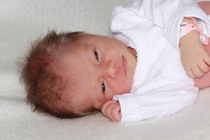 Kateřina Divišová se narodila 11. září 2021 v Příbrami. Vážila 2940 g a měřila 48 cm. Doma v Prostřední Lhotě ji přivítali maminka Tereza a tatínek Jaromír.