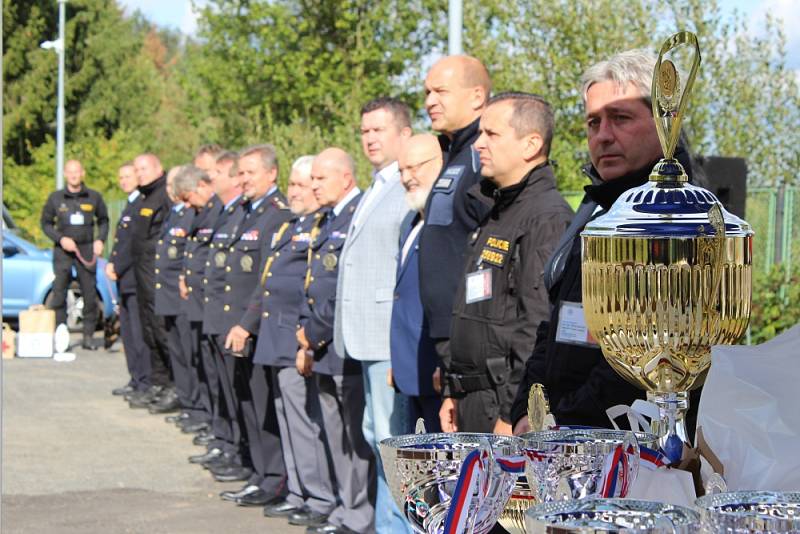 Od úterý do čtvrtka předváděli policejní psovodi svůj um, ve čtvrtek odpoledne následovalo slavnostní vyhlášení výsledků za přítomnosti ministra vnitra Jana Hamáčka.