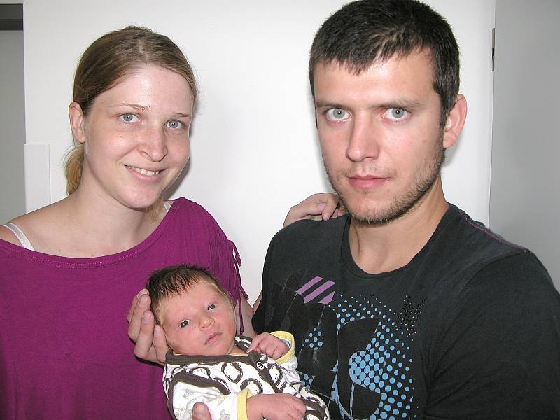 V úterý 28. července maminka Diana a tatínek Adam z Příbrami přivítali na světě svého prvorozeného syna Damiána  Krůtu, který má z toho dne u jména zapsánu váhu 3,11 kg a míru 51 cm.