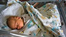 Kieran Anthony Daly se narodil v Příbrami 12. srpna ve 12:20 hodin, vážil 3500 g, doma v Červeném Hrádku u Sedlčan se z něj teší maminka Julie a tatínek Kevin.