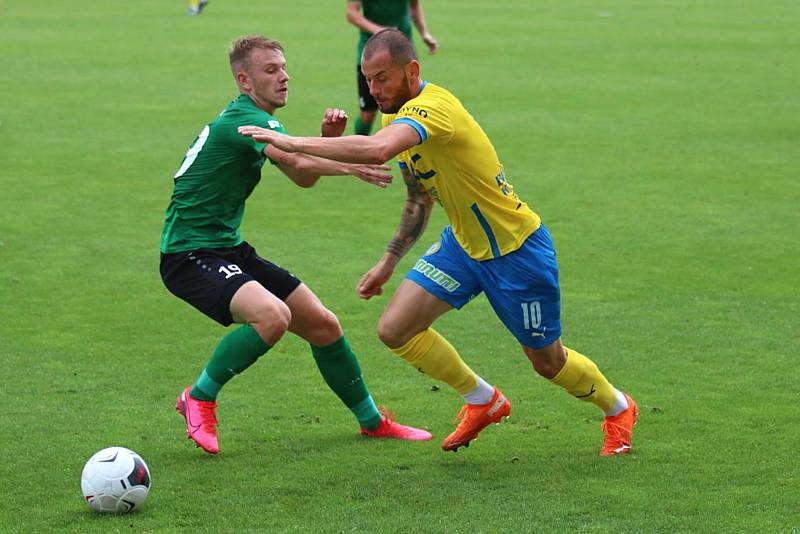 Ze zápasu úvodního kola FORTUNA:LIGY 2020/2021 1. FK Příbram - FK Teplice 1:3.