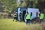 Při netradičním cvičení utekli z havarovaného vězeňského autobusu dva vězni.