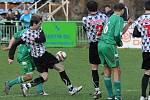 I. A třída: Nový Knín - Dobříš (0:0).