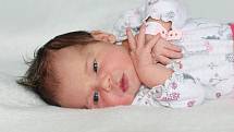 Zoe Ernestová se narodila 3. června 2022 v Příbrami. Vážila 3180 g a měřila 50 cm. Doma v Oseku ji přivítali maminka Lenka, tatínek Jiří a pět a půl roční Mareček.