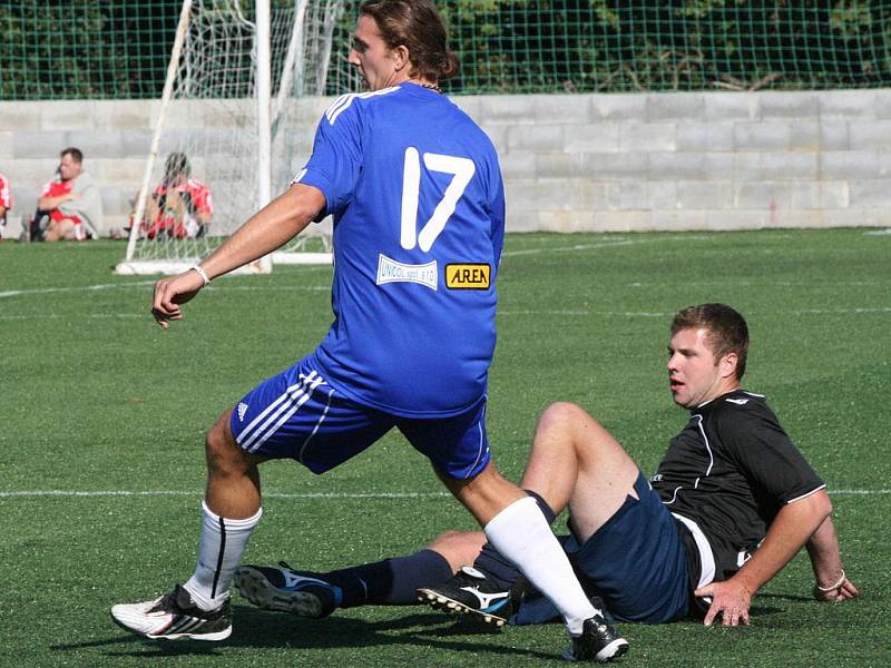 1. liga: Viva kamenictví - Halucinace (0:6).