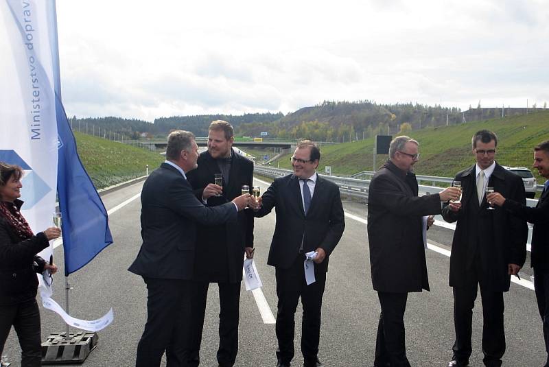 Slavnostní otevření prodloužené dálnice D4.