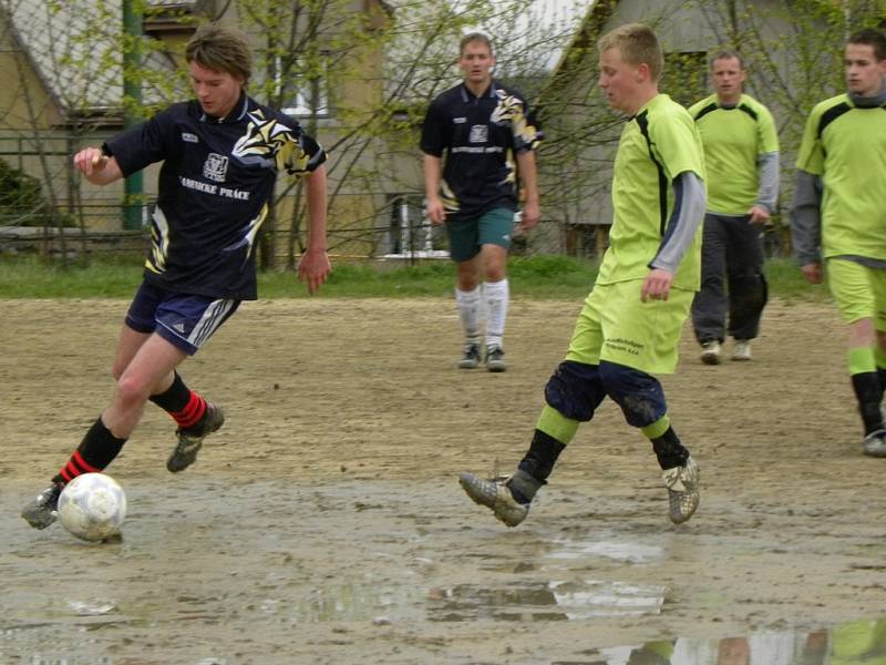 3. liga: VFK A je to! - Viva kamenictví B (5:0).