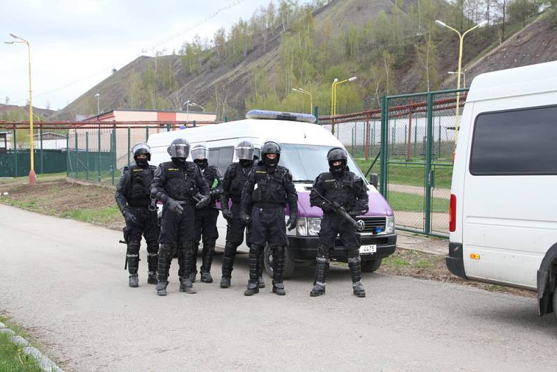 Ve věznici Bytíz proběhl ve středu 19. dubna další velký zásah. Následoval přesně dva měsíce po první zde uskutečněné policejní akci, která byla také zaměřena na rozsáhlou a organizovanou drogovou trestnou činnost.