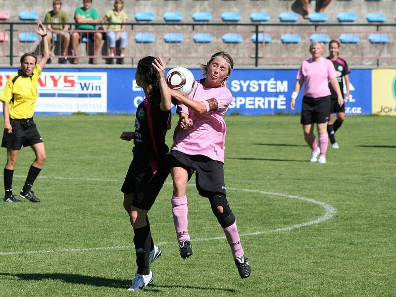 2. liga žen: Příbram - Ml. Boleslav (2:6).