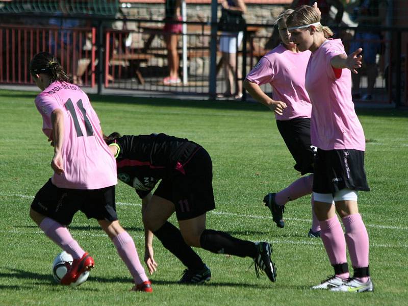 2. liga žen: Příbram - Ml. Boleslav (2:6).