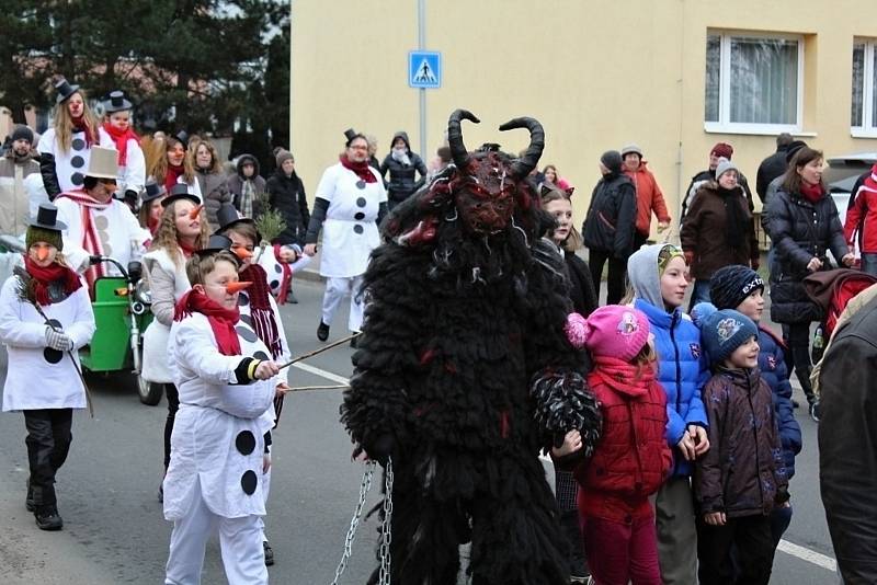 Sobotní masopustní průvod zahájil v Březnici čtyřicetidenní půst.